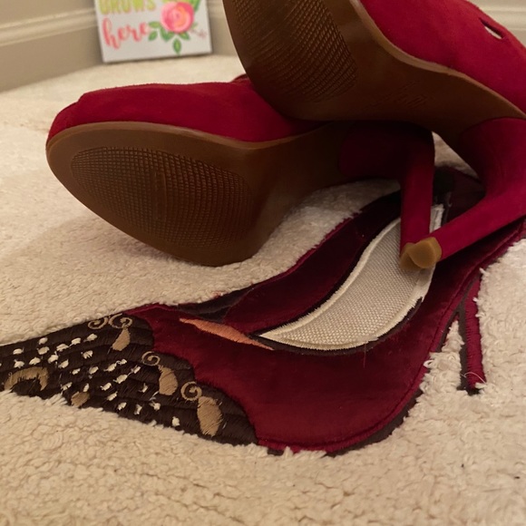 Leon Max Red Suede Platform Peep toe - Picture 7 of 12